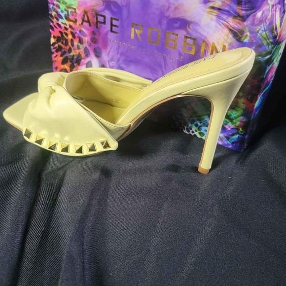 Cape Robbin Heels Size 8 Darian Style Lime - Picture 5 of 8